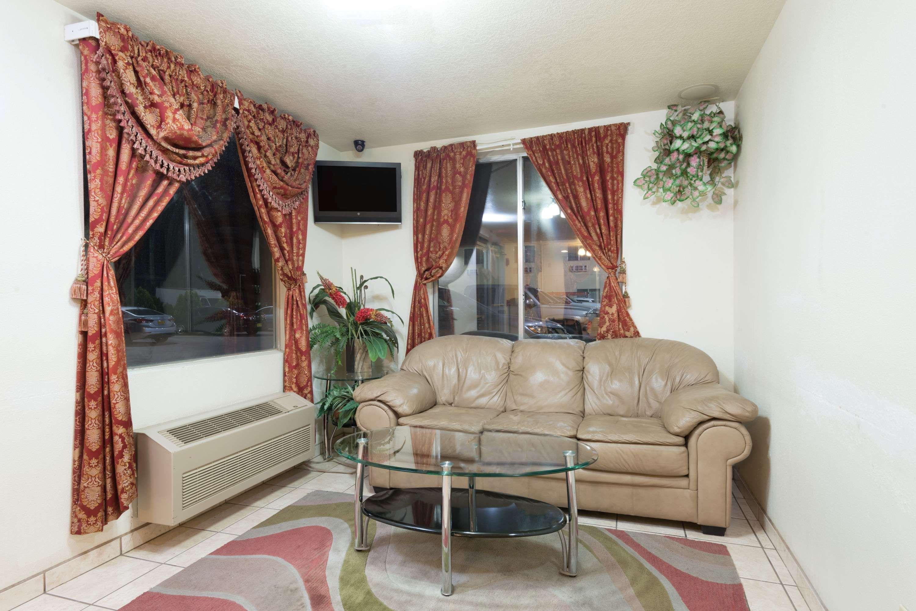 Super 8 By Wyndham Bernalillo Hotel Exterior photo
