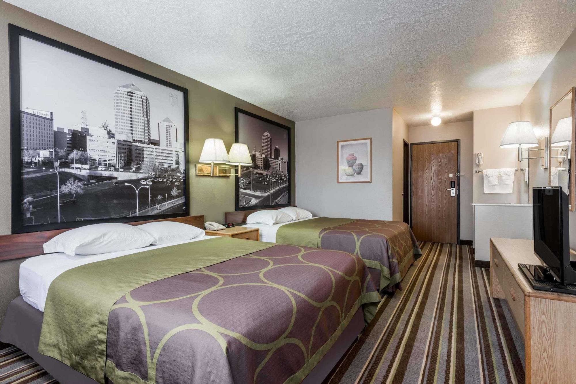 Super 8 By Wyndham Bernalillo Hotel Exterior photo